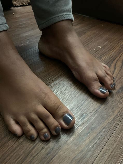 black milf feet|Free Ebony Milf Feet Porn Videos (831)